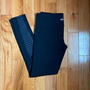 Black alo leggings